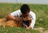 ENFANT ET CHIEN 387